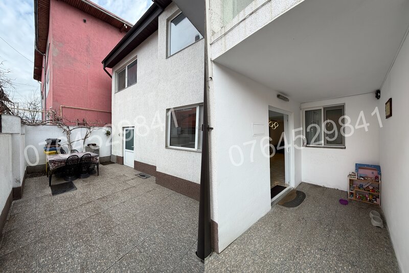 Colentina, Andronache, zona Carrefour, Intrarea Maliuc 19.